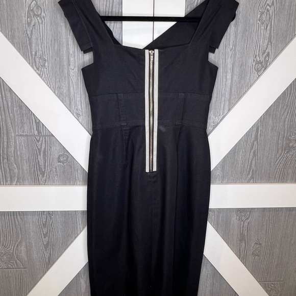 017. Maggy London Black Draped Bust Dress Size 4 - Picture 7 of 9